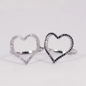 Amoria - hjärtformad silverring