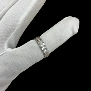 Ring Med Diamanter - 18K Vitt Guld