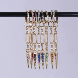 Ella - kort hängande örhänge med zirkontagg - gulddoublé