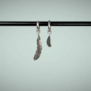 Fjäderfall - silverörhängen