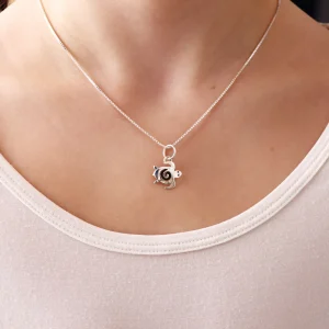 REA | Barnsmycke Turtle Berlock, silver