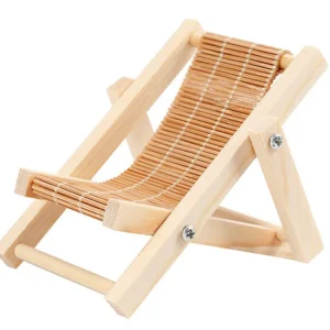 Miniatyr – Solstol i trä, miniatyrstol / strandstol för dockhus