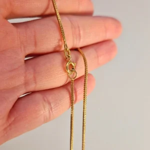 Rävsvans manglad halsband 18k guld