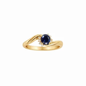 Ring 18k med oval safir & diamanter